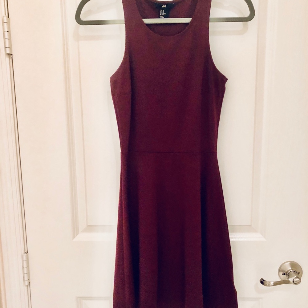 ⚡️LIKE & I’LL DISCOUNT!⚡️H&M skater dress